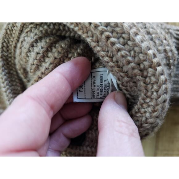 Ugg Classic Cardy Knee Calf Sweater Boots Slip On Women's Size 6 Beige - Picture 12 of 12